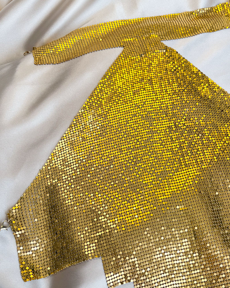 "The Golden Essence of Elegance" "The Golden Essence of Elegance"